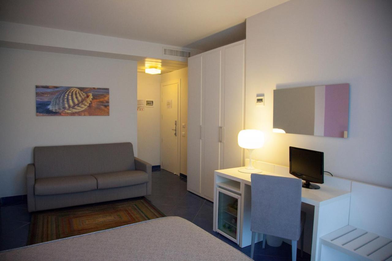 Aurea Hotel Tortoreto Екстер'єр фото