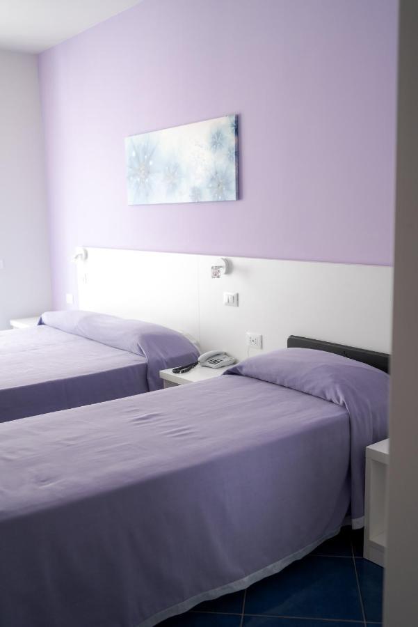 Aurea Hotel Tortoreto Екстер'єр фото