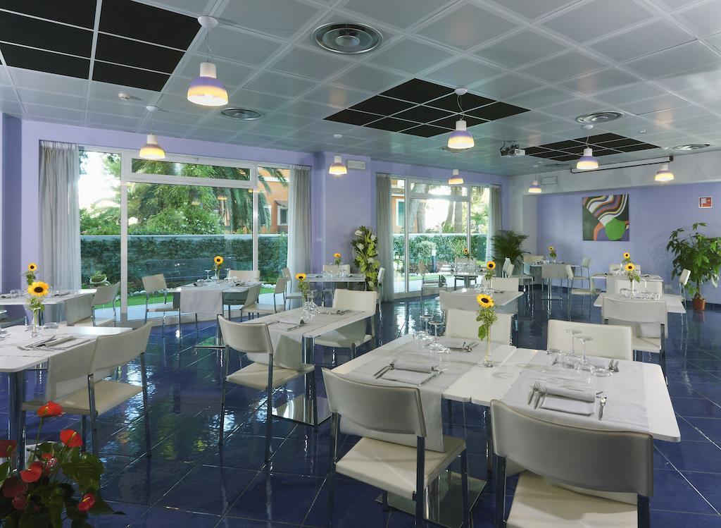 Aurea Hotel Tortoreto Екстер'єр фото